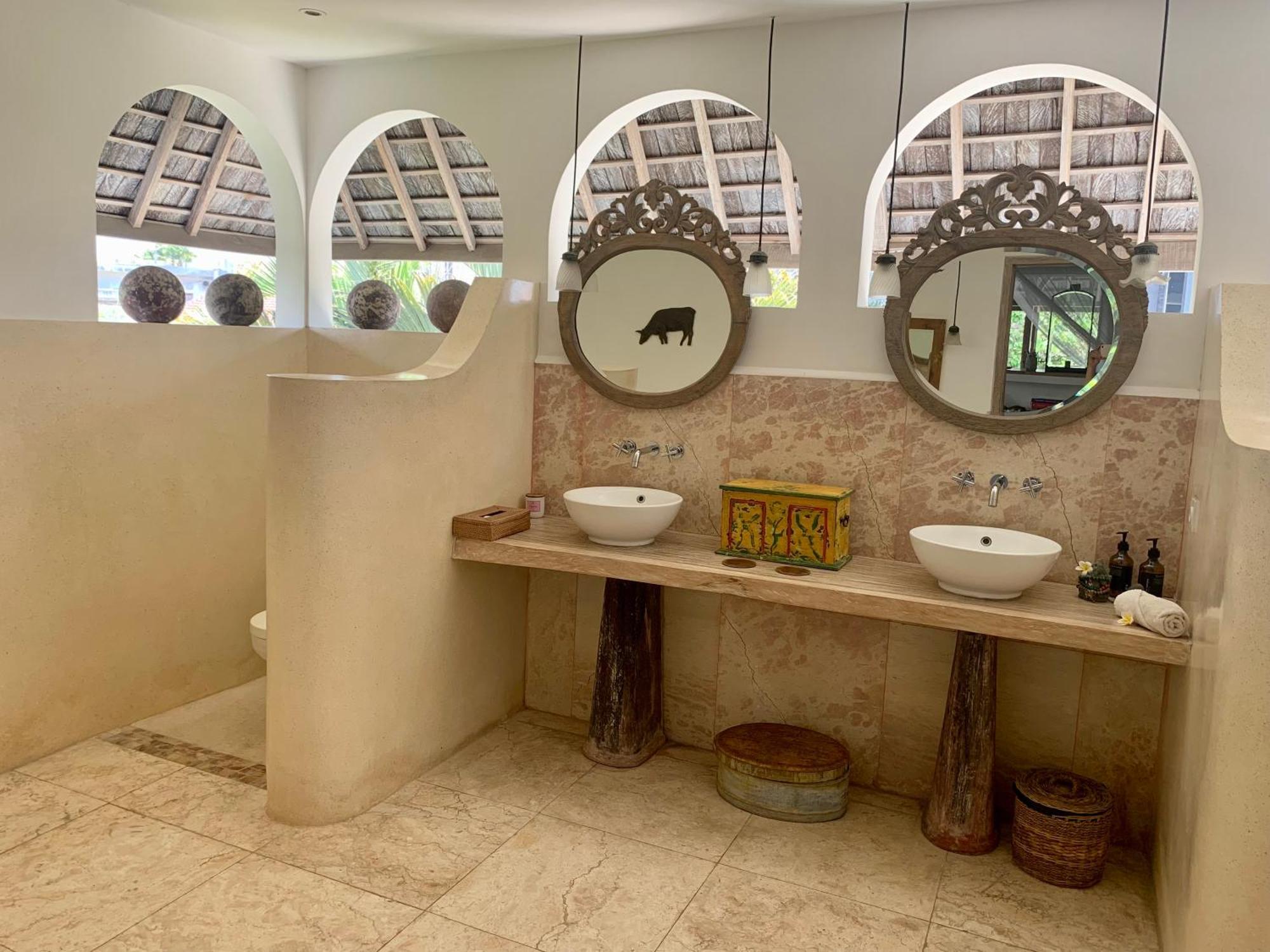 Unique 3Br Villa With Pool 5 Minute Walk To The Pererenan Beach Canggu  Ngoại thất bức ảnh